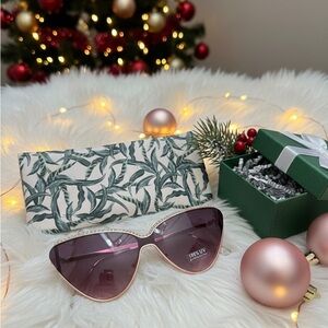 Old Navy Case & UV Protection Sunglasses